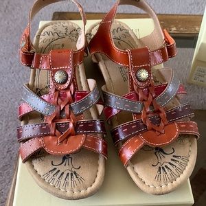 L’ARTISTE by Spring Step Sandals size 37